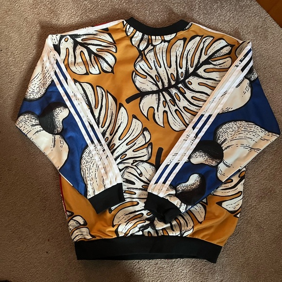 Adidas x Farm Rio sweater. Size small. - Picture 4 of 5